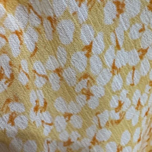 LOFT Yellow Floral Blouse - Picture 8 of 9